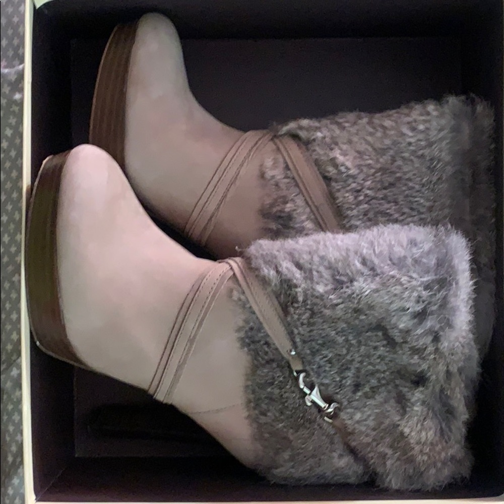 Coach Boots - Picture 3 of 5